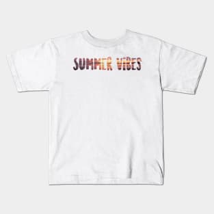 summer vibes Kids T-Shirt